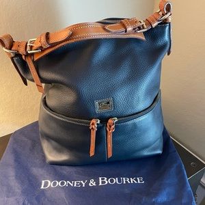 Large Dooney and Bourke shoulder bag